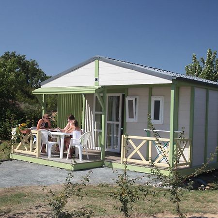 Camping Des Rulieres Hotell Saint-Valérien Rom bilde