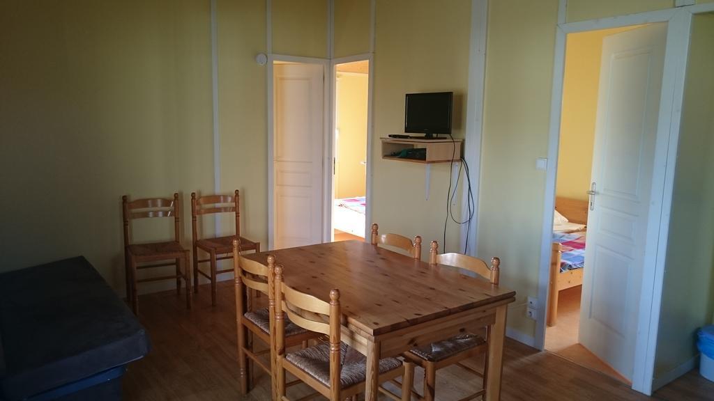 Camping Des Rulieres Hotell Saint-Valérien Eksteriør bilde