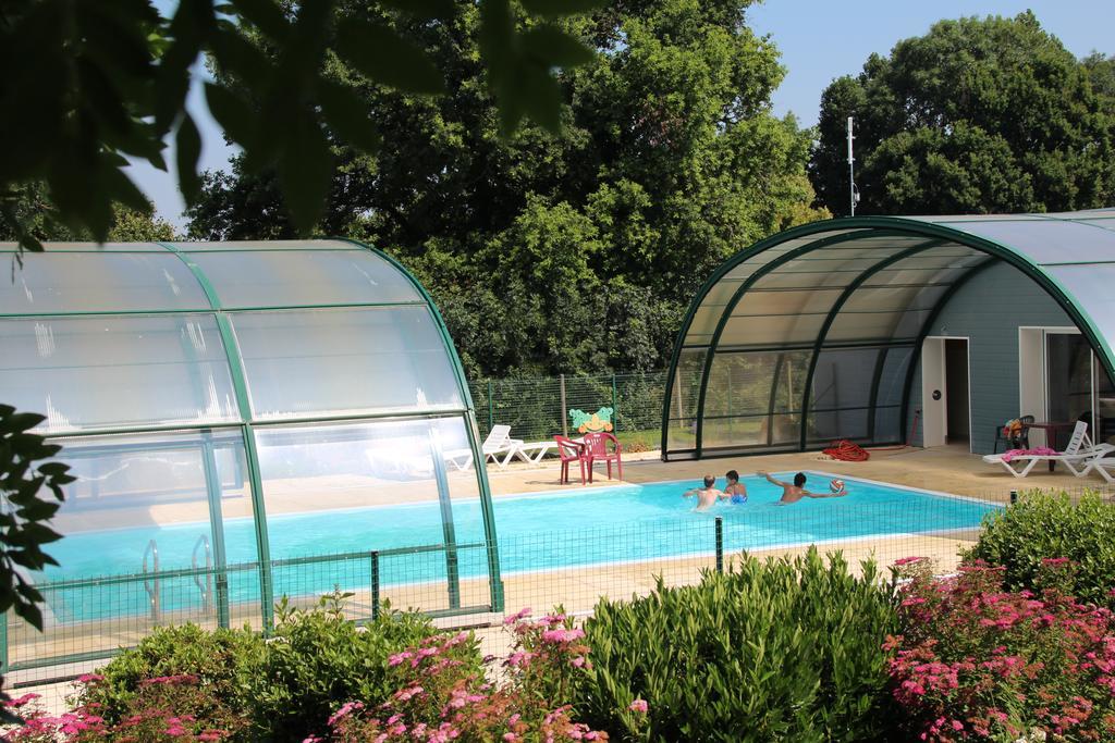Camping Des Rulieres Hotell Saint-Valérien Eksteriør bilde
